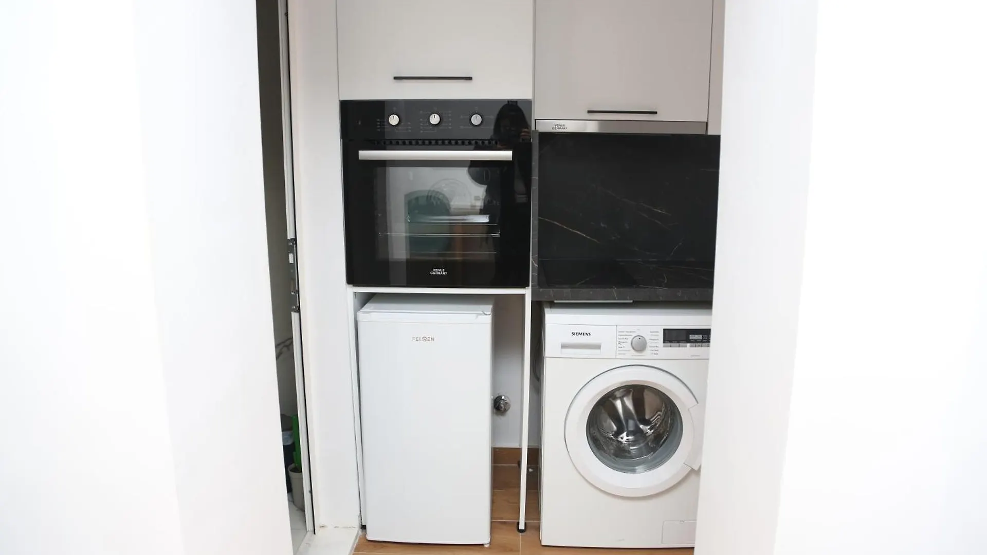 Apartamento Orchide Apartaments Mine Peza Tirana Albânia