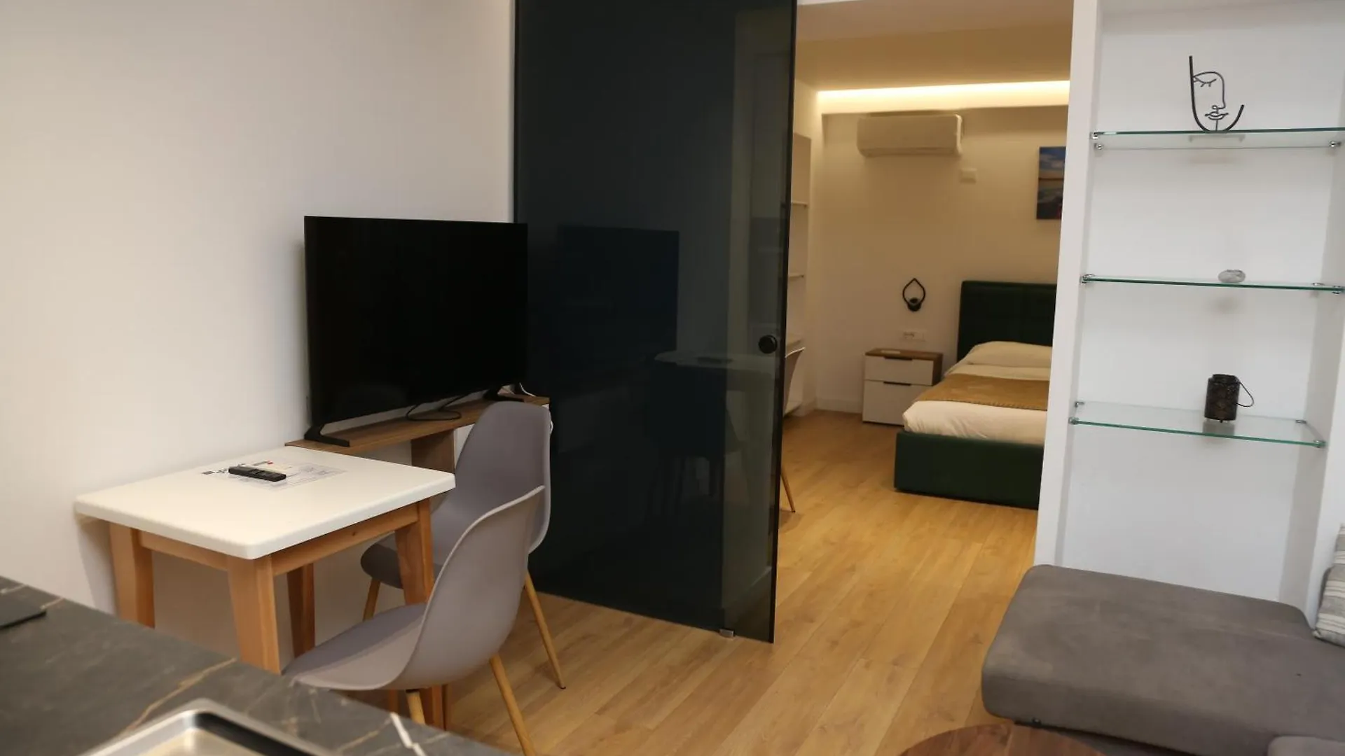 Apartamento Orchide Apartaments Mine Peza Tirana Albânia